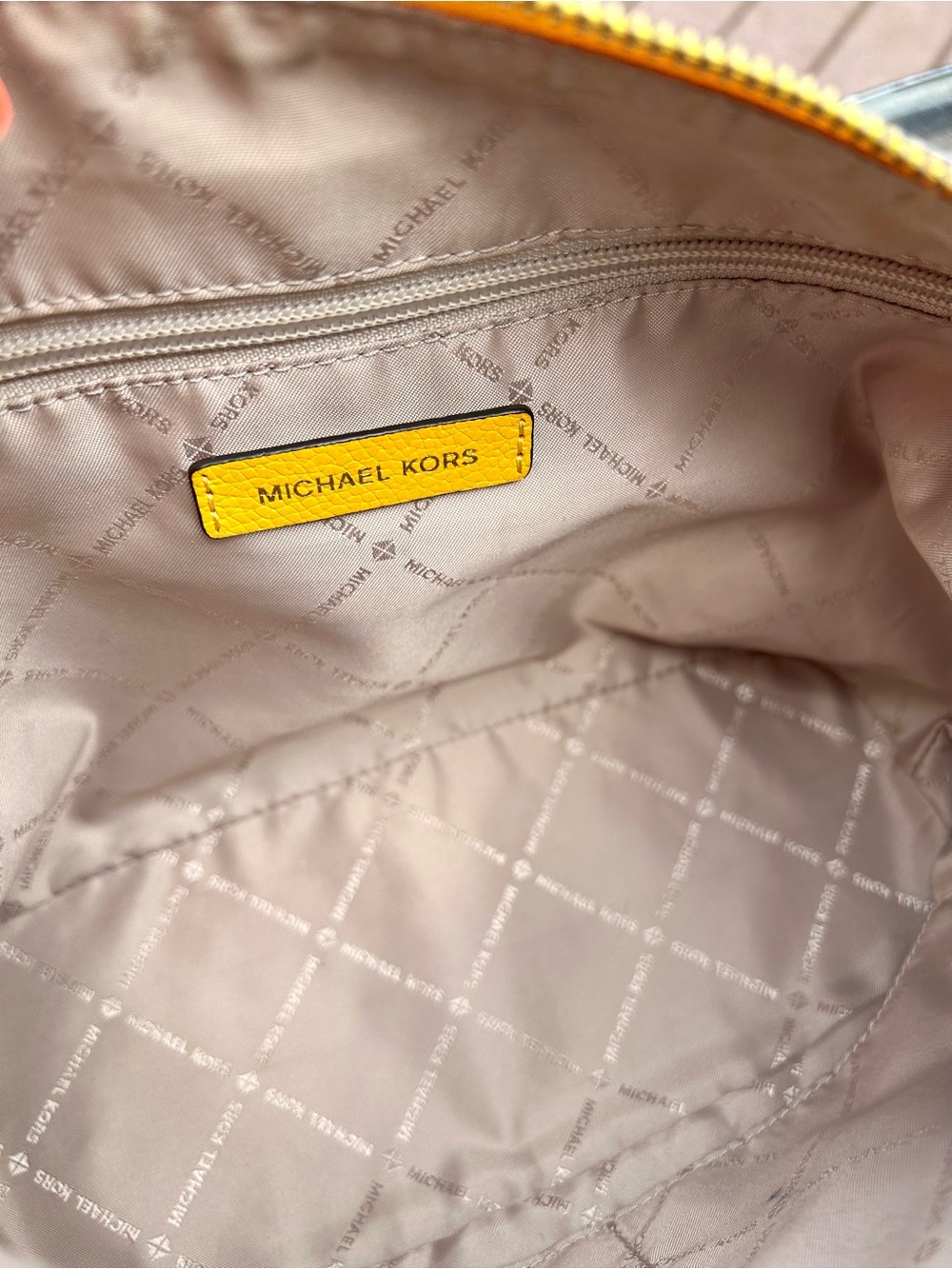 Michael Kors Sunflower Yellow Pebbled Leather Shoulder Bag & Crossbody - Picture 12 of 13
